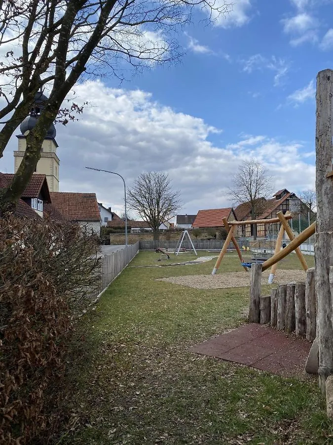 Urlaub Im Wasserschloss Irmelshausen Hochheim Nyaraló