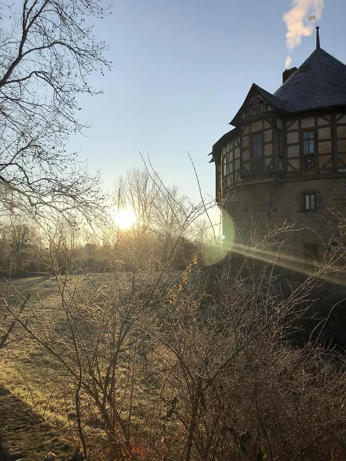 Urlaub Im Wasserschloss Irmelshausen Hochheim Nyaraló