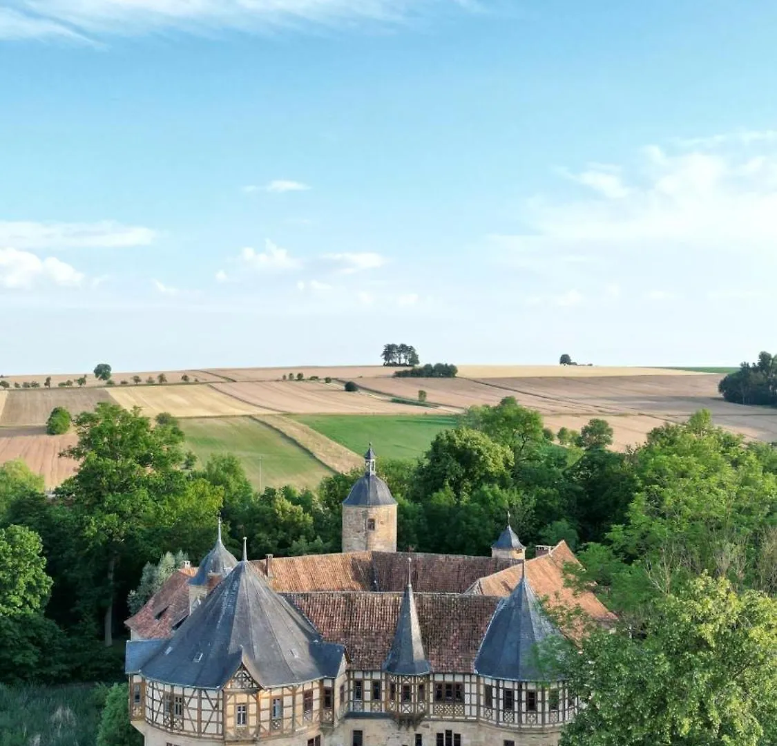 Nyaraló Urlaub Im Wasserschloss Irmelshausen Hochheim